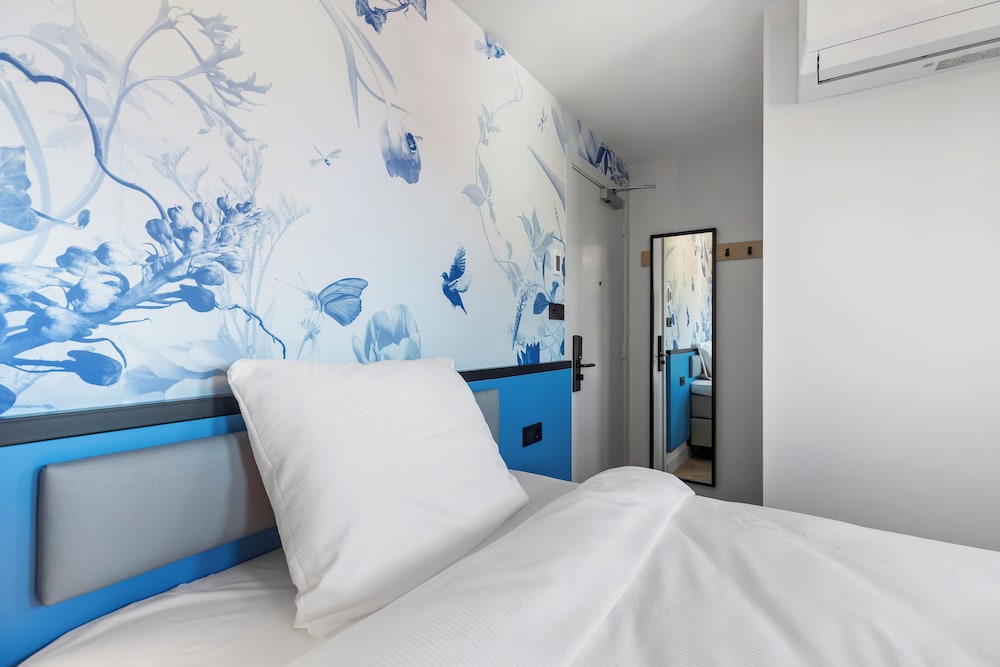 

Napoli - Amsterdam - Dutch Design Hotel Vondelpark