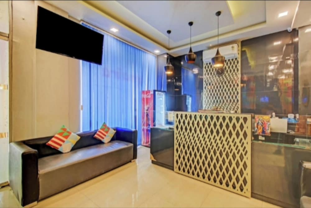 

Milano - Ghaziabad - Amaira Hotels and Banquets
