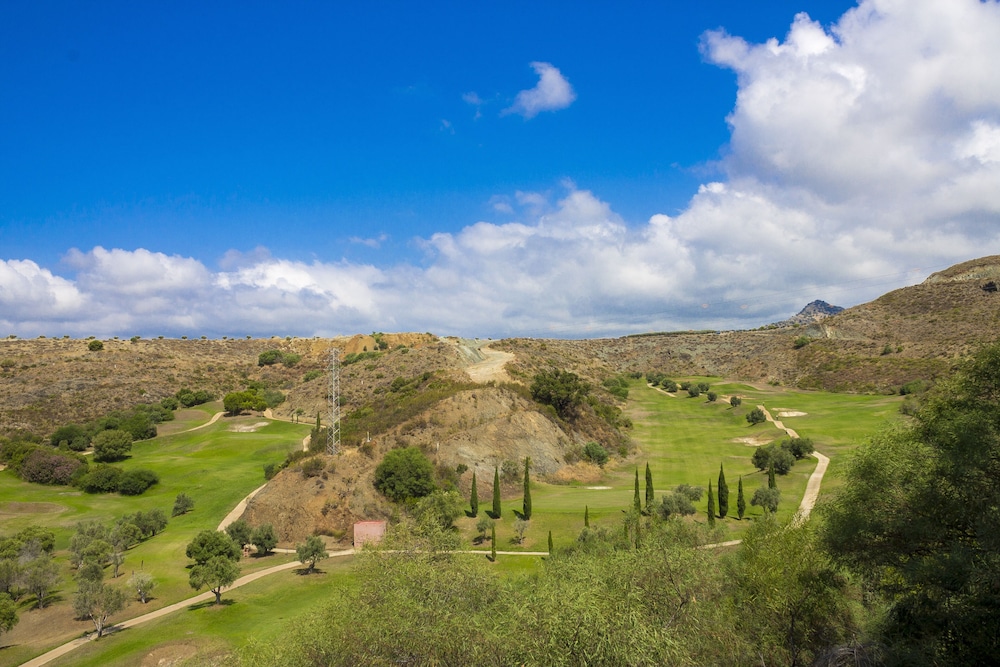 

Bologna - Estepona - Colina del Paraíso
