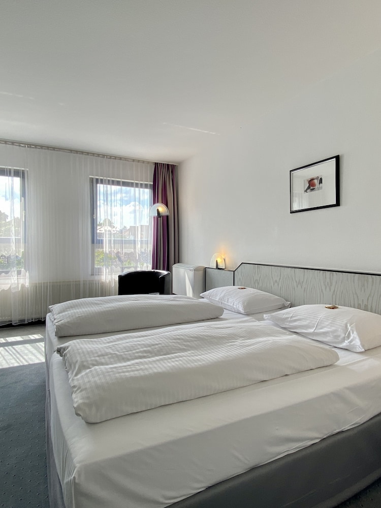 

Venezia - Lichtenstein - City Hotel Fortuna Reutlingen