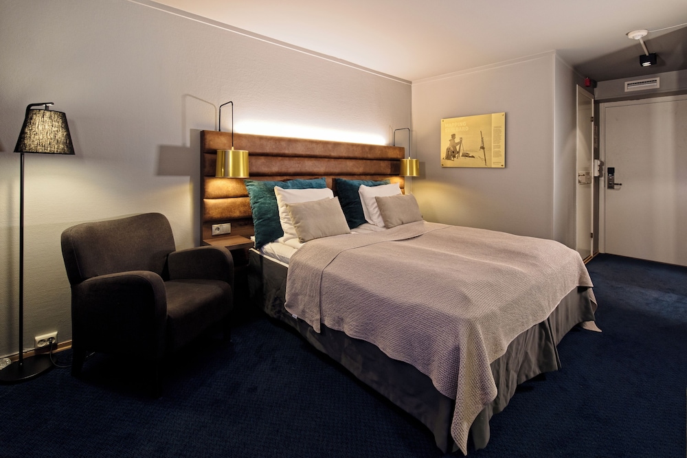 

Milano - Longyearbyen - Radisson Blu Polar Hotel Spitsbergen