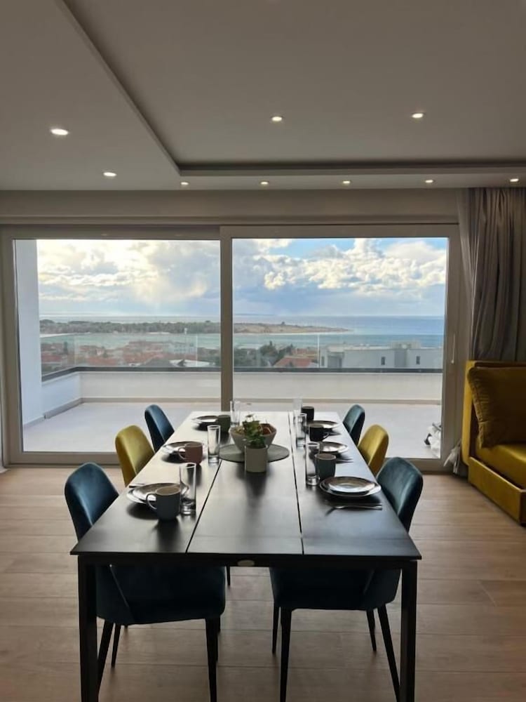 

Milano - Stara Novalja - Boutique Hotel IVY'Z