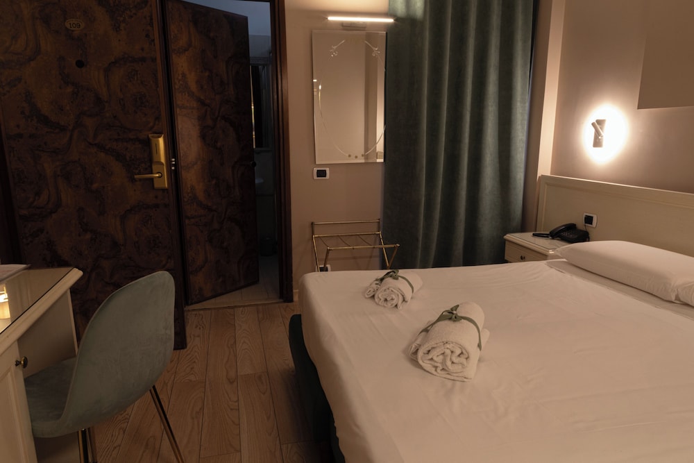 

Catania - Ciampino - Hotel Santa Maura