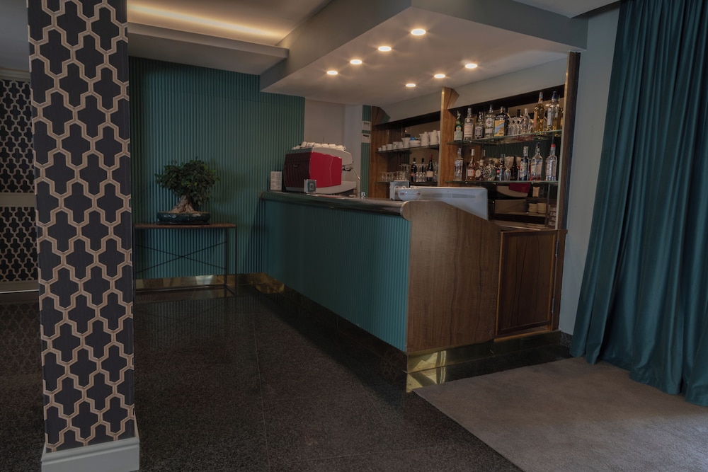 

Catania - Ciampino - Hotel Santa Maura