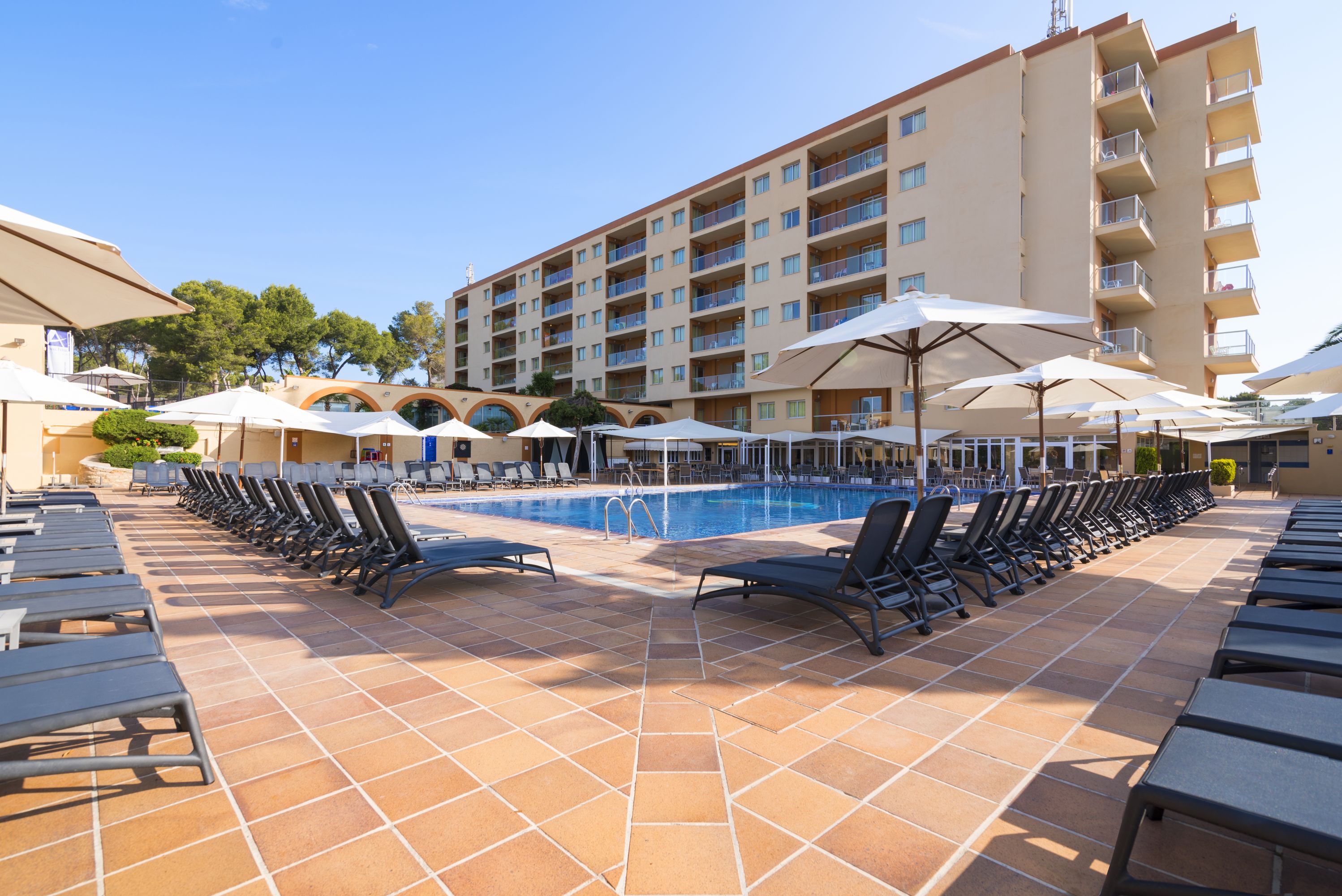 

Torino - Santa Eulalia del Río - Hotel Atlantic by LLUM