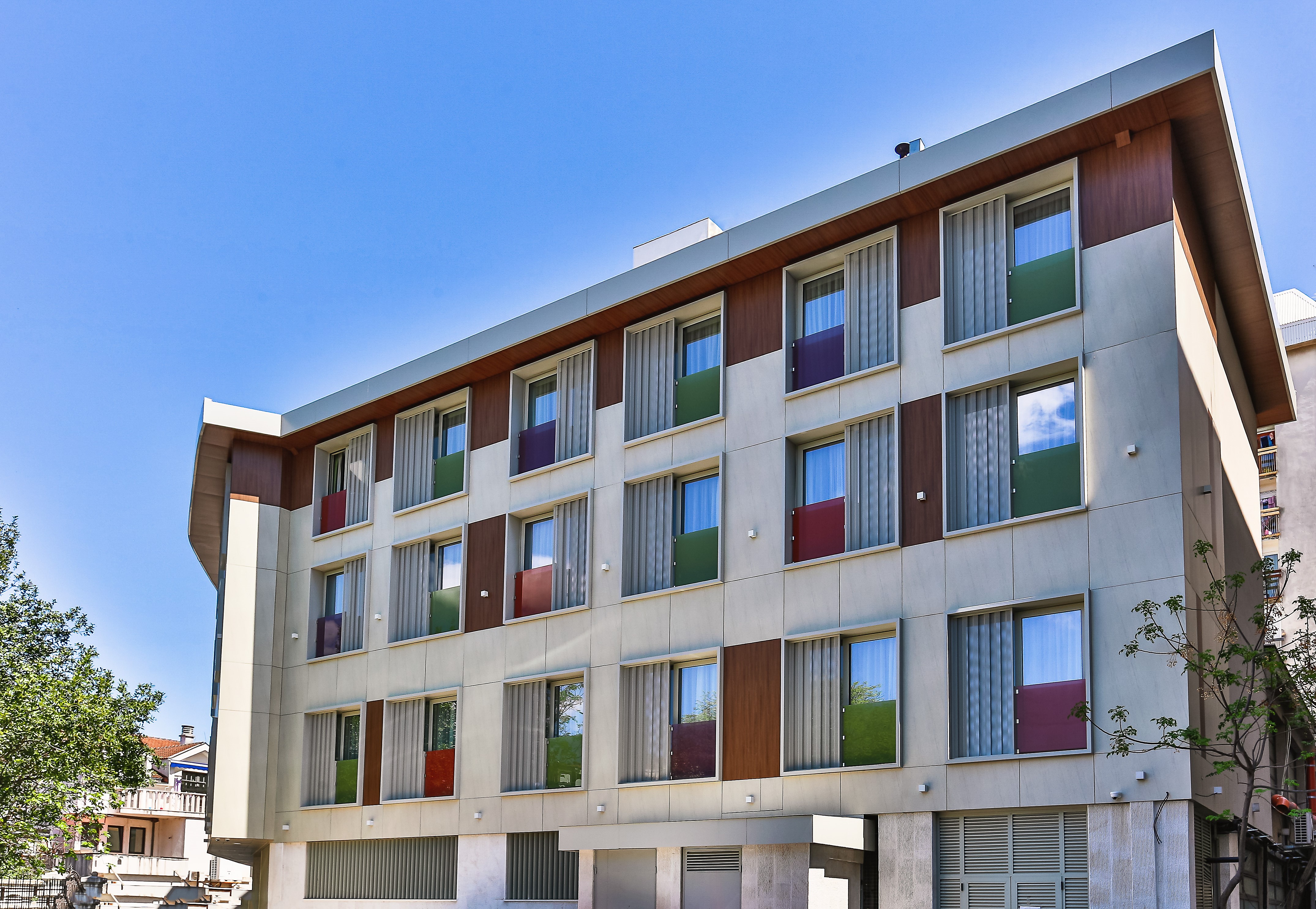 

Milano - Podgorica - Carine Hotel Centar