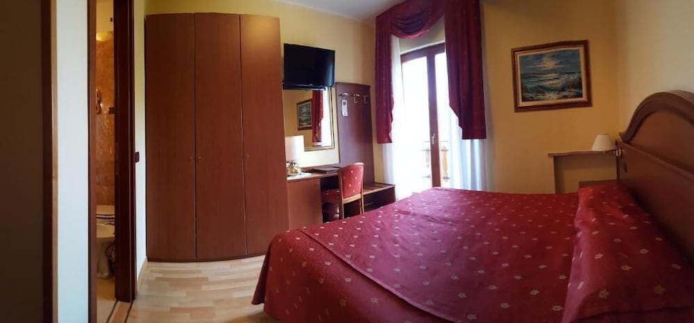 

Catania - Gargnano - Hotel Diana