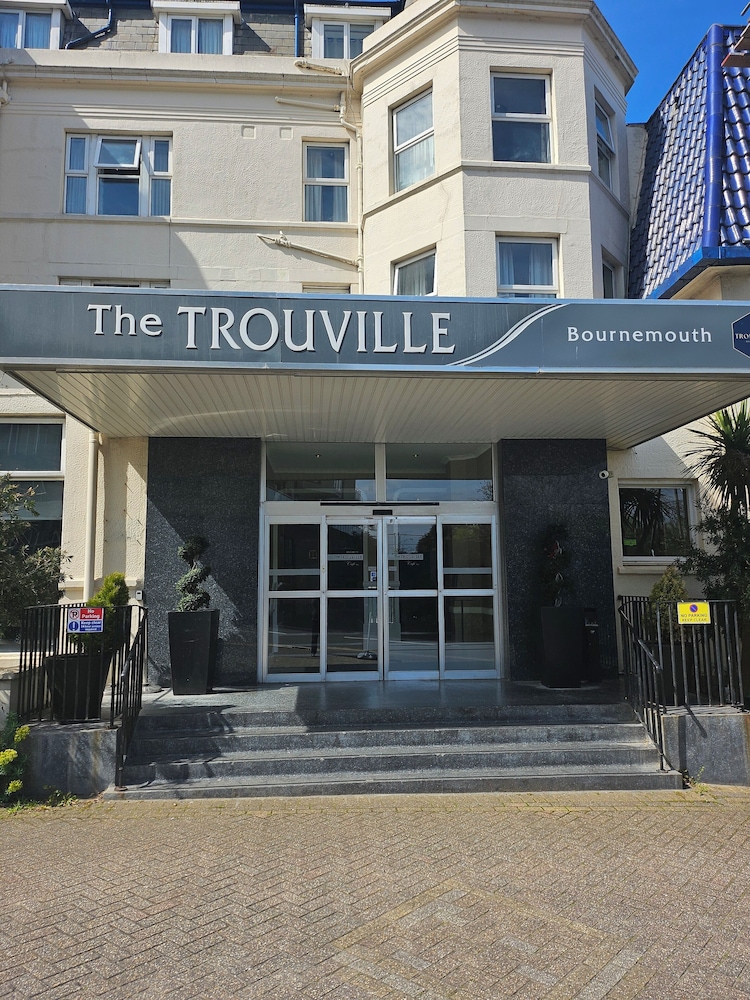 

Venezia - Poole - The Trouville Bournemouth