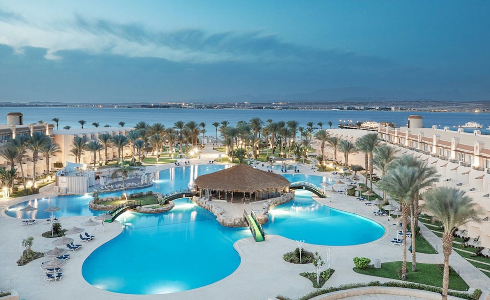 

Lamezia Terme - Hurghada, Mar Rosso - Pyramisa Beach Resort Sahl Hasheesh