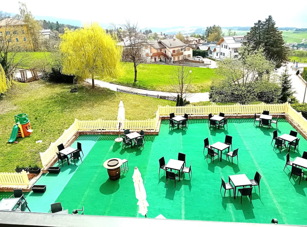 

Cagliari - Fondo - HOTEL REGINA DEL BOSCO