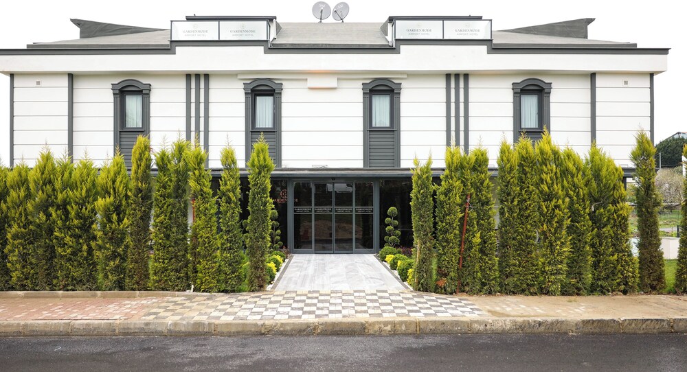 

Firenze - Istanbul - Gardenmode Airport Hotel
