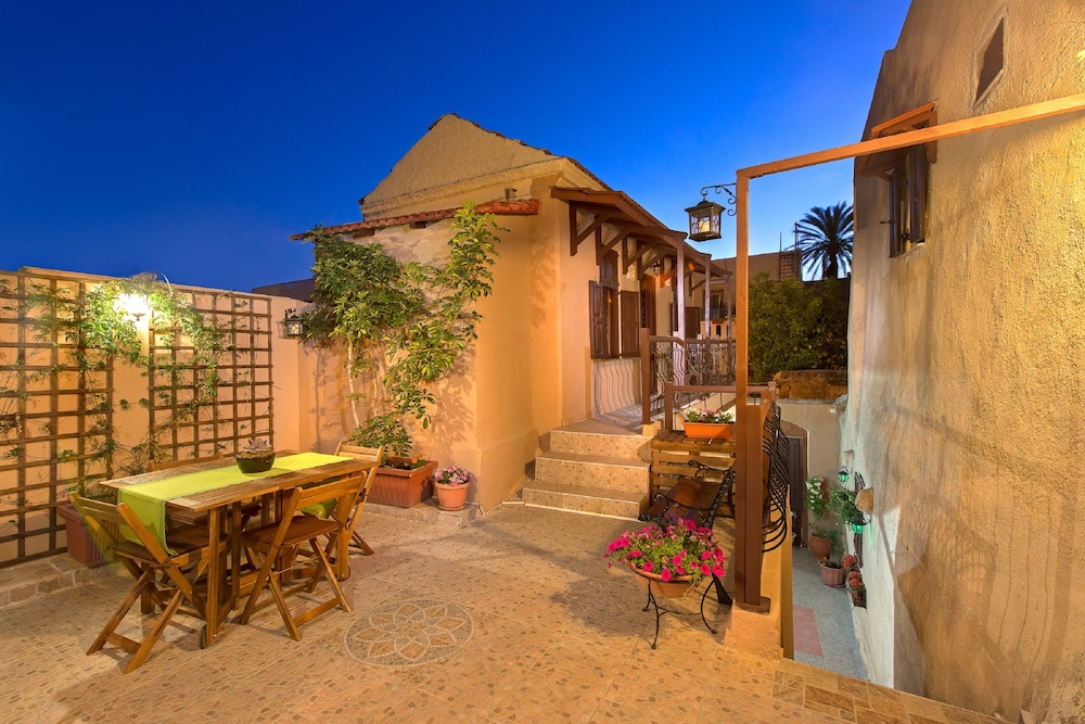 

Roma - KKallithea Rhodes - Muses-Old Town