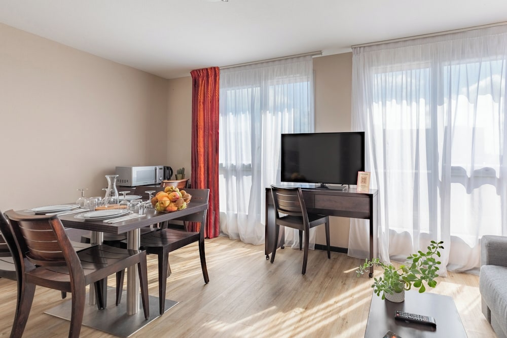 

Roma - Saint-Herblain - Appart'City Confort Nantes Ouest St Herblain