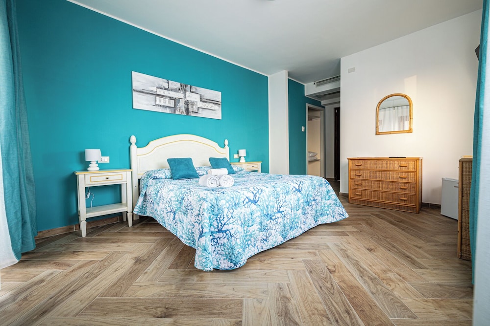 

Ancona - Marinella di Selinunte - La Rosa Hotel - Selinunte
