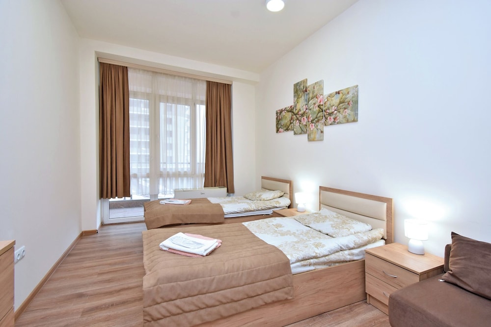 

Milano - Yerevan - Panorama Hotel