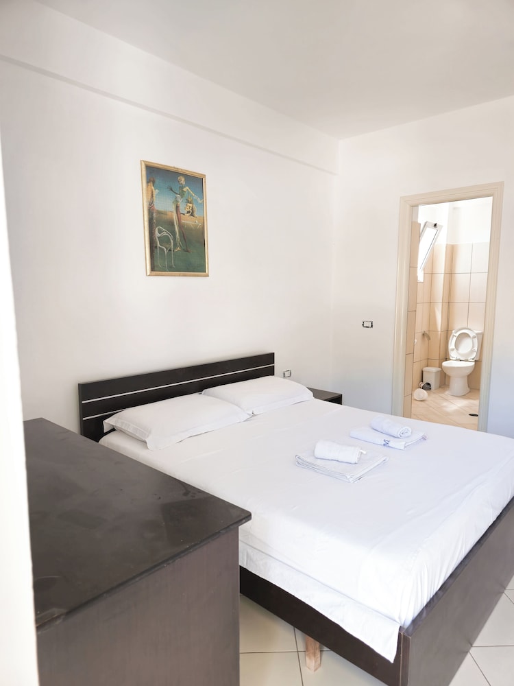 Trieste - Dhërmi - Azure Hotel Dhermi