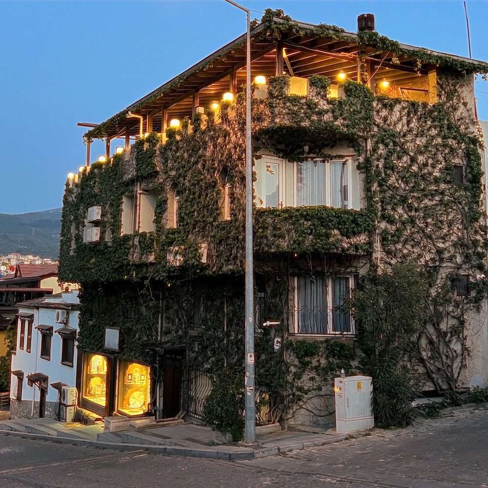 

Milano - Selçuk - Hotel Bella
