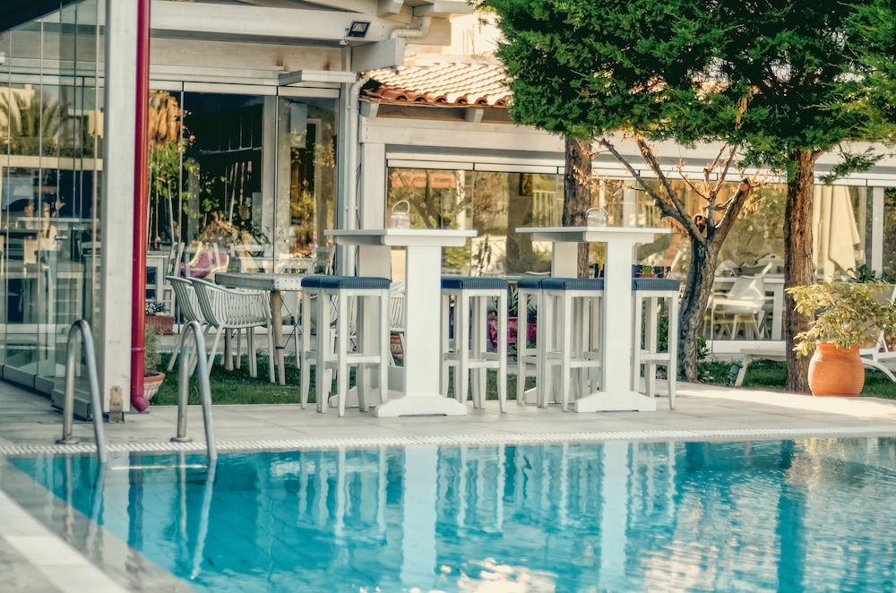 

Milano - Malevizi - Georgia's Garden by Omilos Hotels