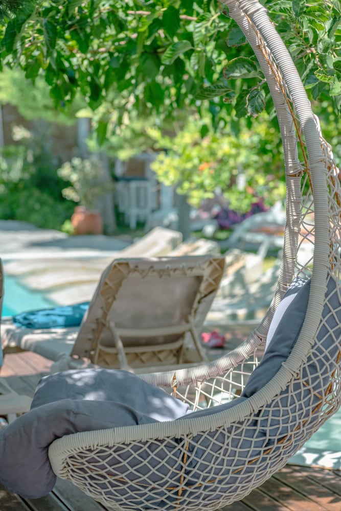 

Bologna - Malevizi - Georgia's Garden by Omilos Hotels