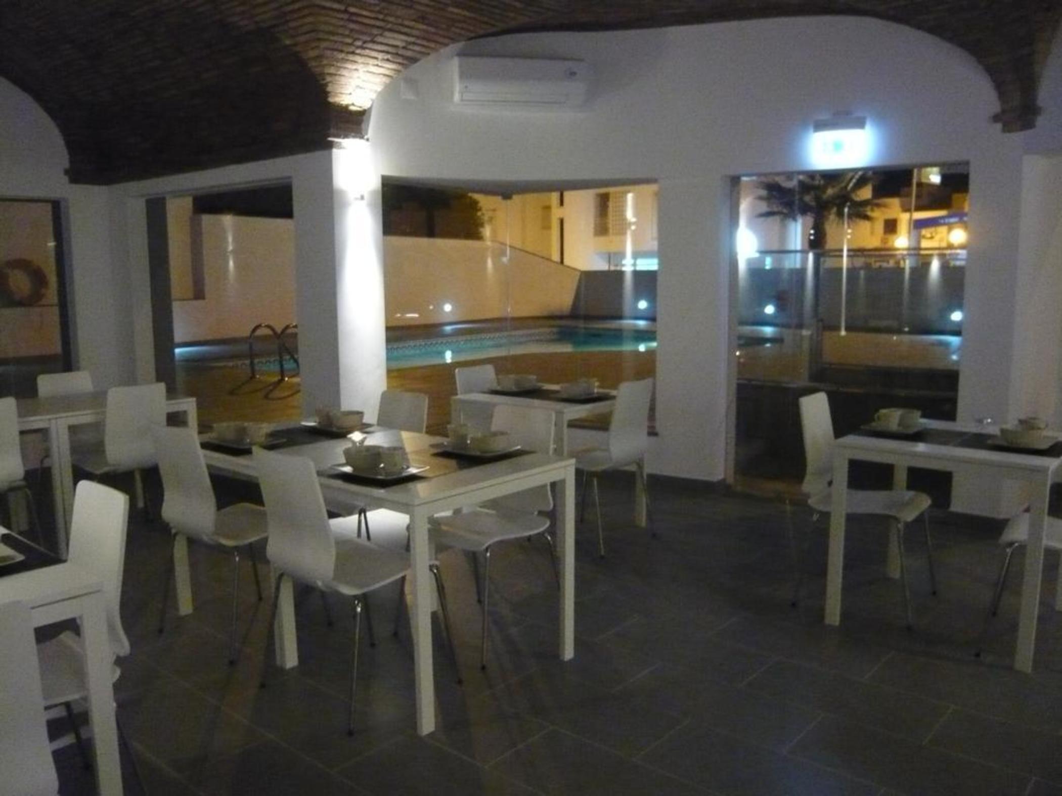 

Lamezia Terme - Faro - KR Hotels - Albufeira Lounge