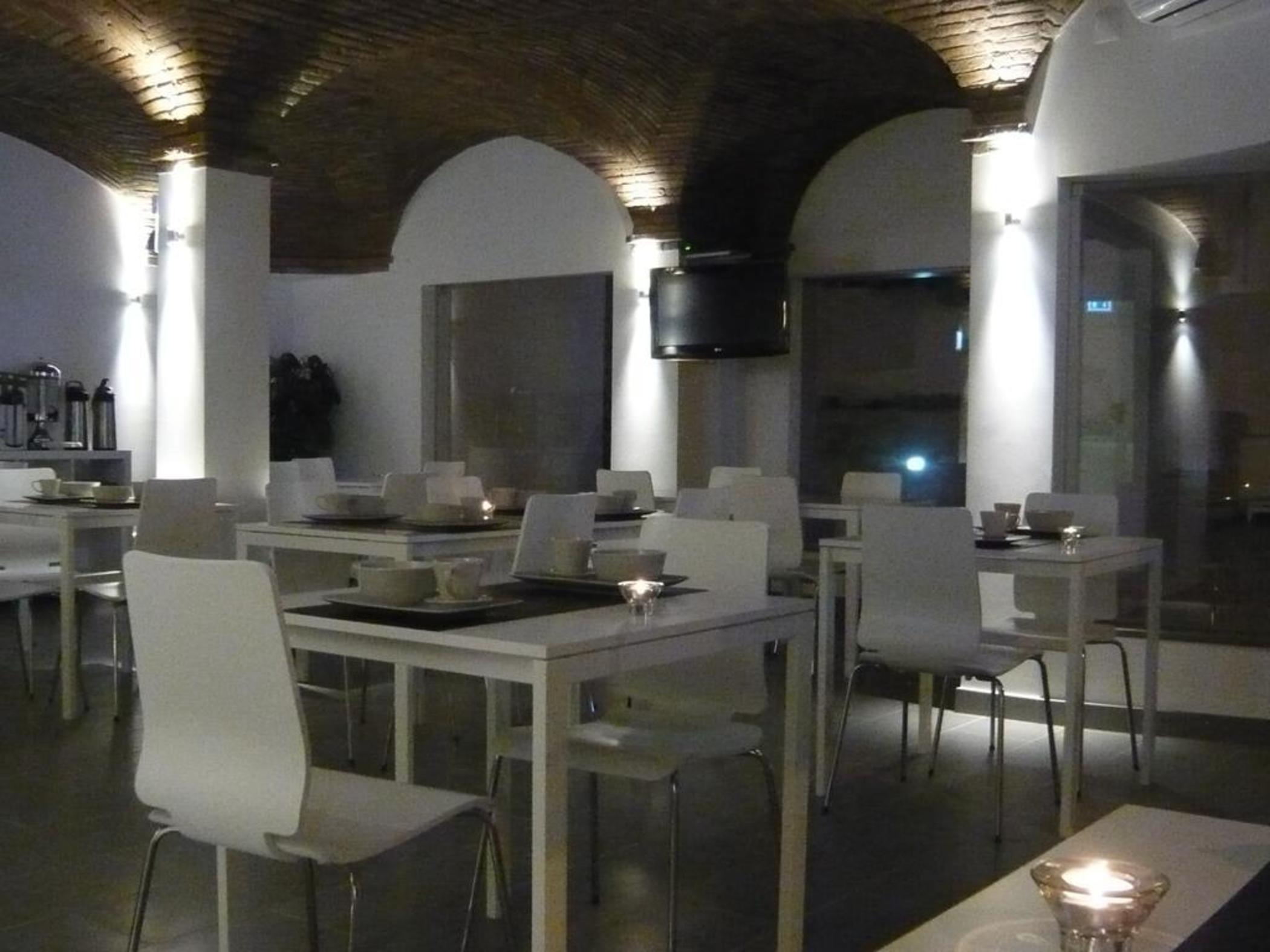 

Bologna - Faro - KR Hotels - Albufeira Lounge