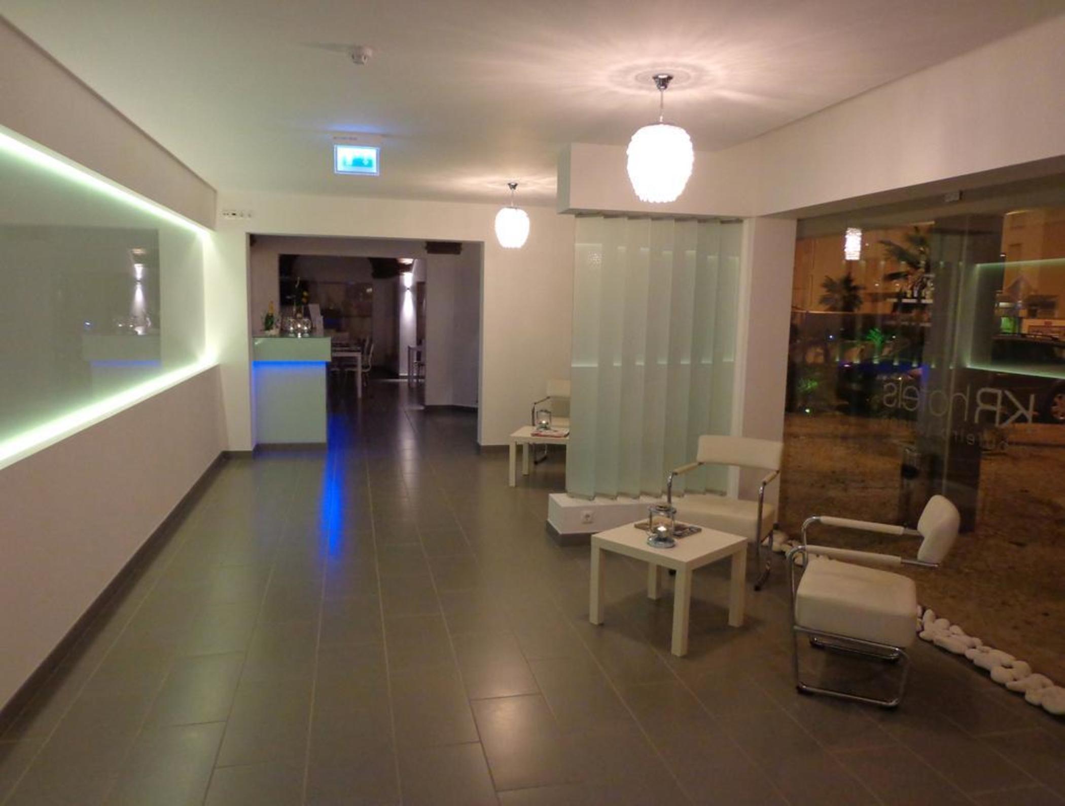 

Bologna - Faro - KR Hotels - Albufeira Lounge