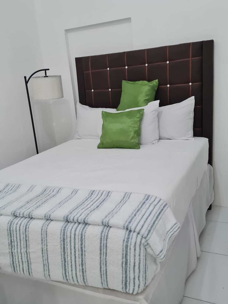 

Verona - Montego Bay - Sky Beach Rooms