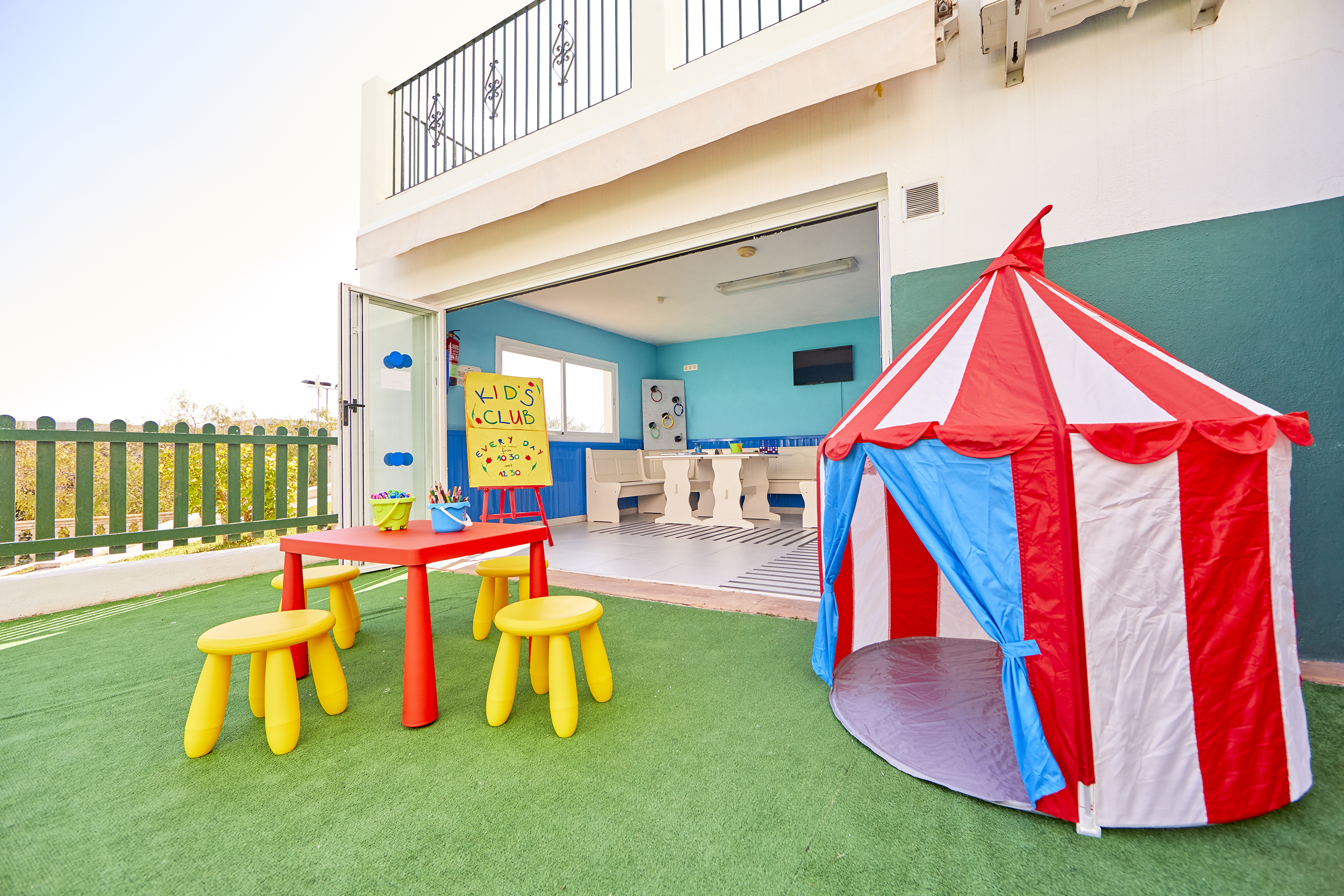 

Milano - Puerto de Andratx - Holiday Center