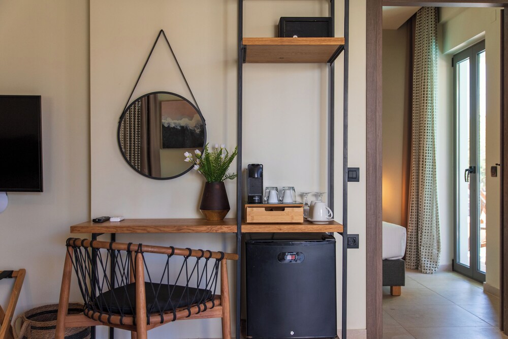 

Roma - Malevizi - Malena Hotel & Suites - Adults Only by Omilos Hotels