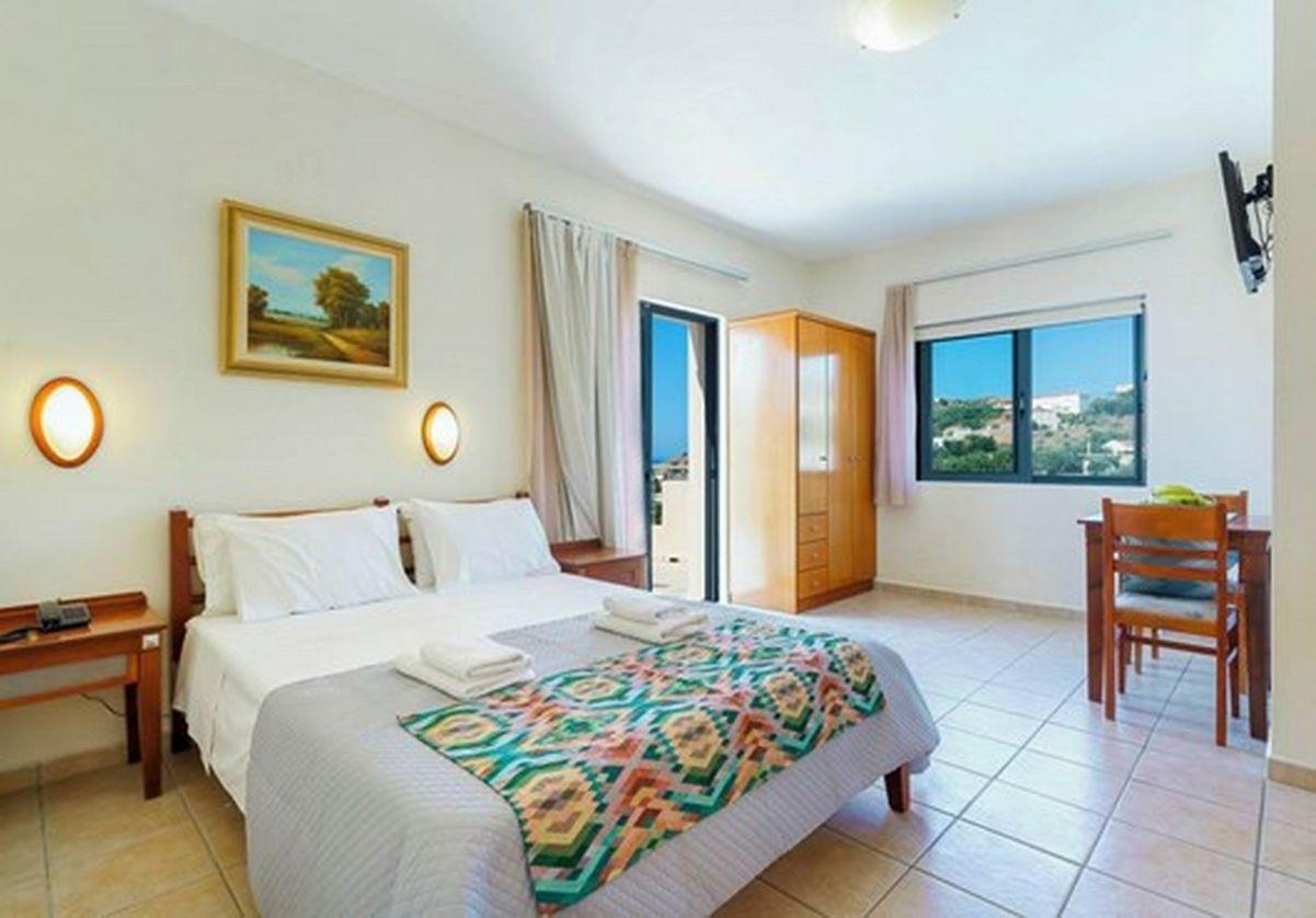 

Bologna - Kalyves - Sunrise Suites & Apartments