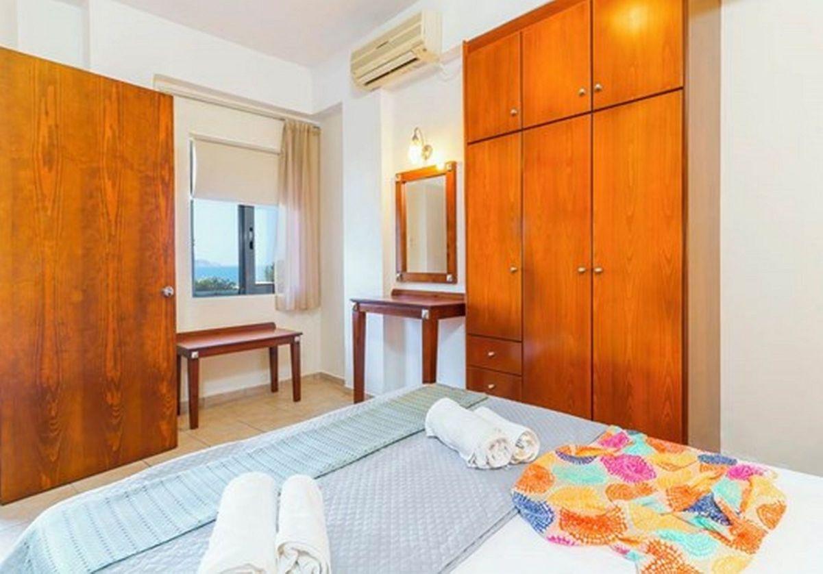 

Bologna - Kalyves - Sunrise Suites & Apartments