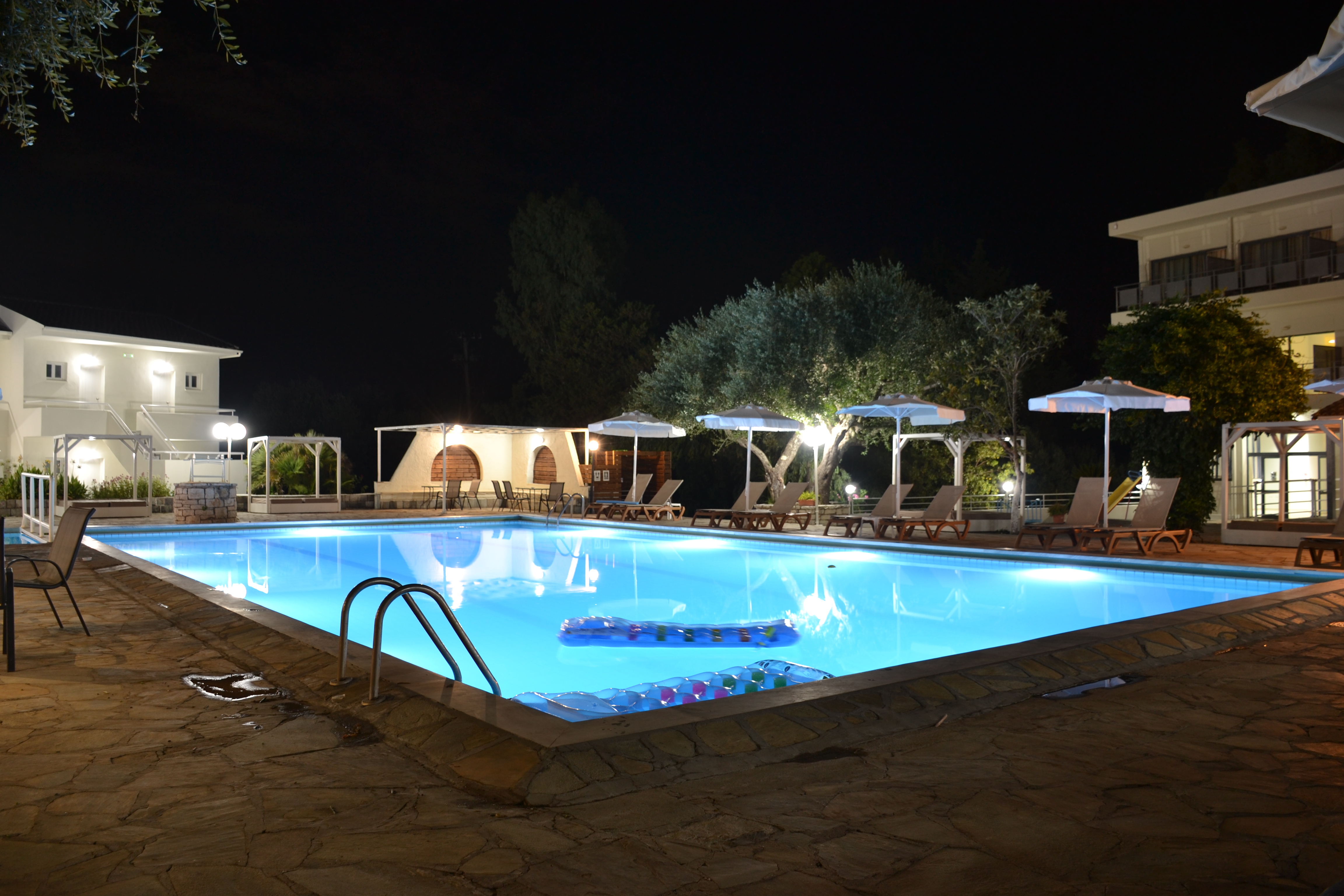 

Milano - Corfù, Isole Greche - Dassia Holiday Club