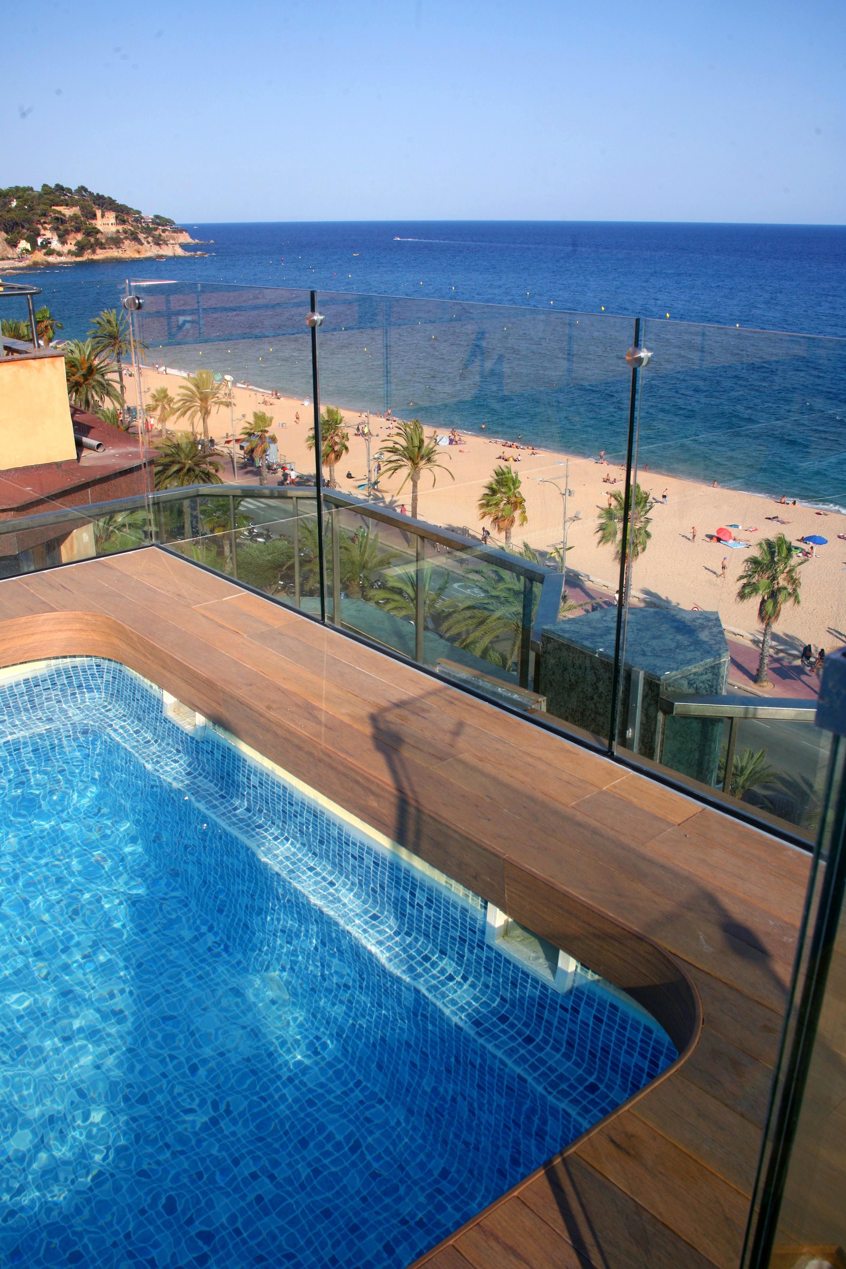 

Napoli - Tossa de Mar - Miramar