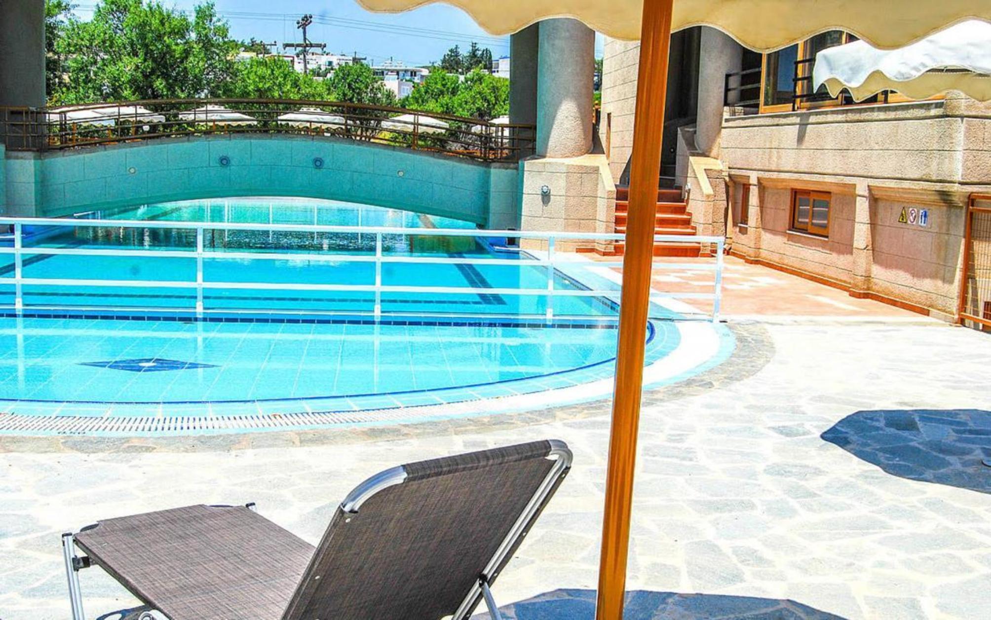 

Torino - Lakhania - Ledras Beach Hotel