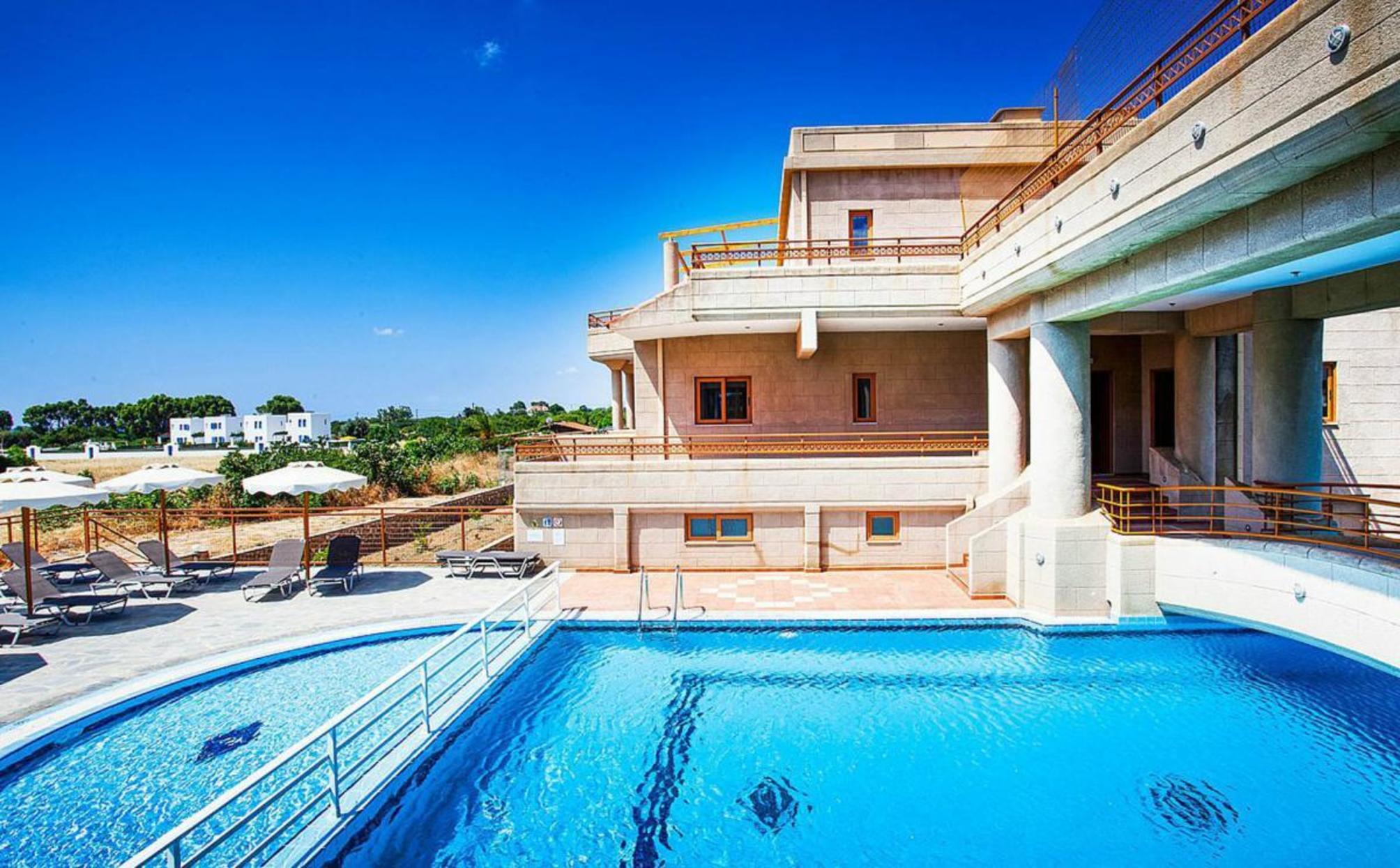 

Roma - Gennadi - Ledras Beach Hotel
