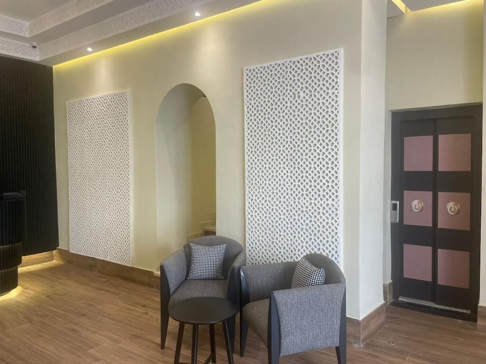 

Napoli - Casablanca - Ennesma Hotel