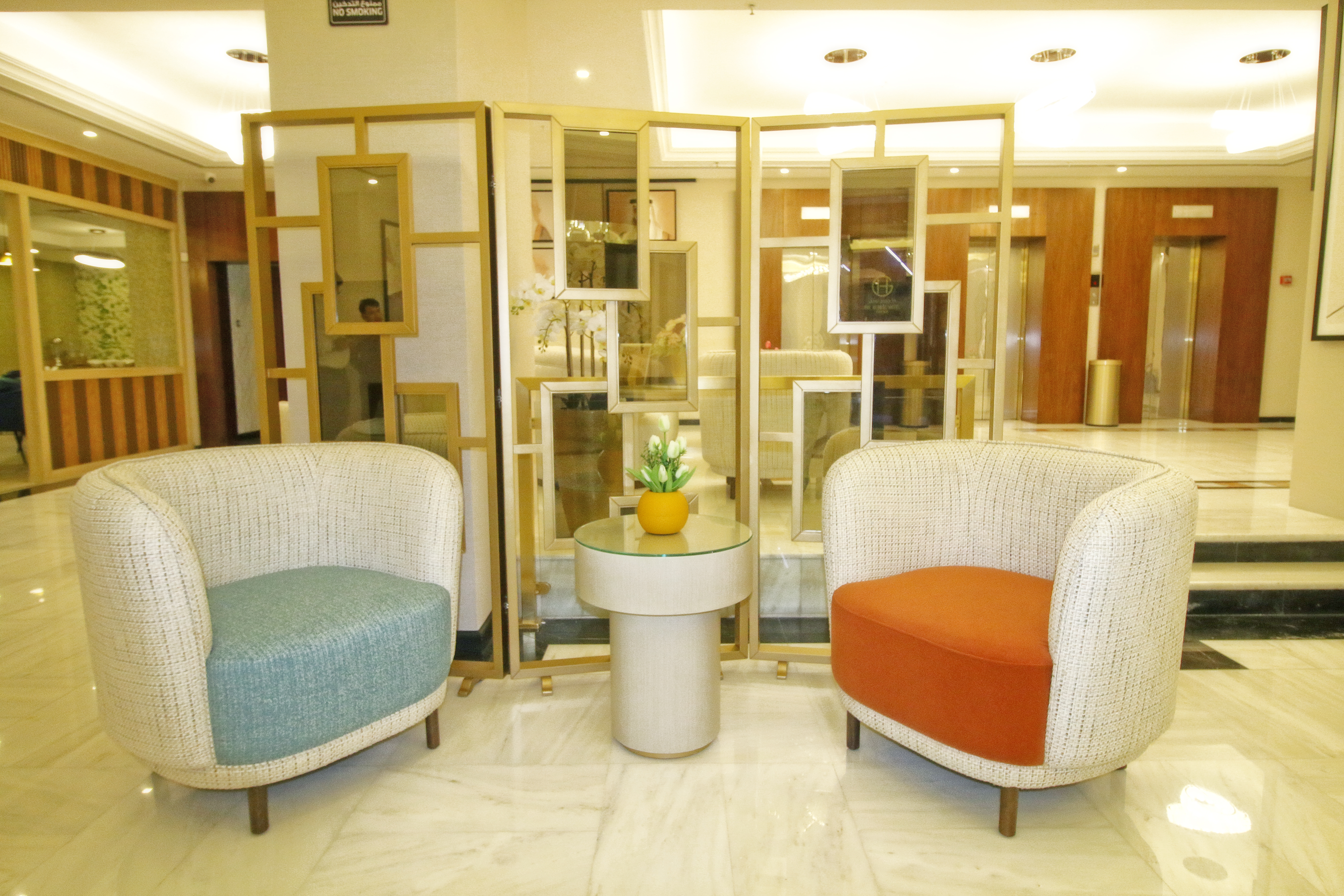 

Napoli - Dubai - The George Hotel by Saffron, Dubai Creek