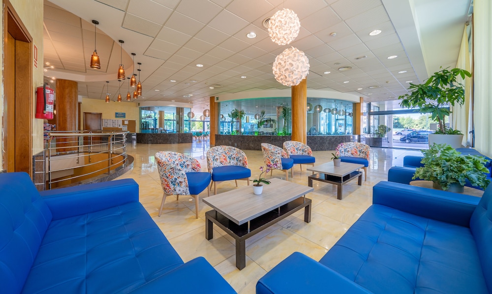 

Lamezia Terme - Blanes - Hotel Blaucel