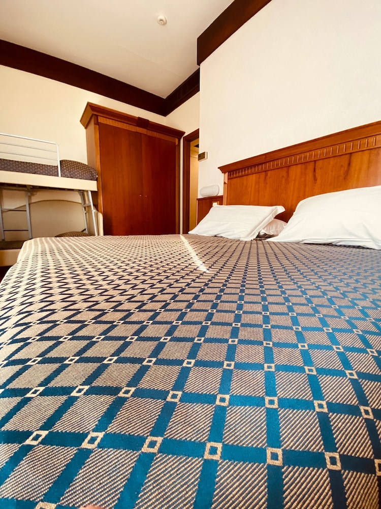 

Palermo - Riviera Romagnola, Mare Italia - Hotel Bellevue