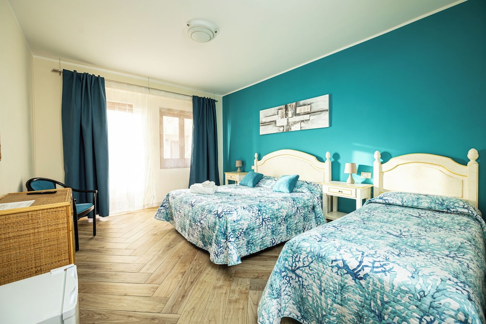 

Pisa - Marinella di Selinunte - La Rosa Hotel - Selinunte