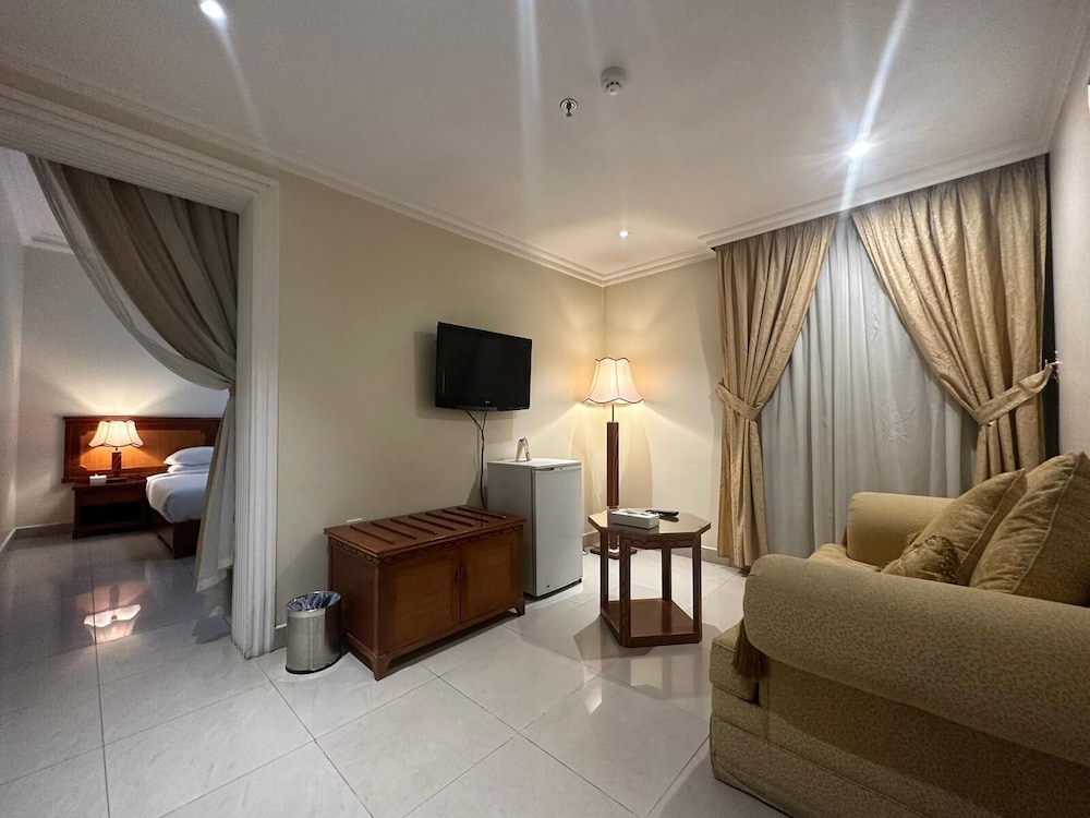 

Palermo - Doha - Al Muntazah Plaza Hotel