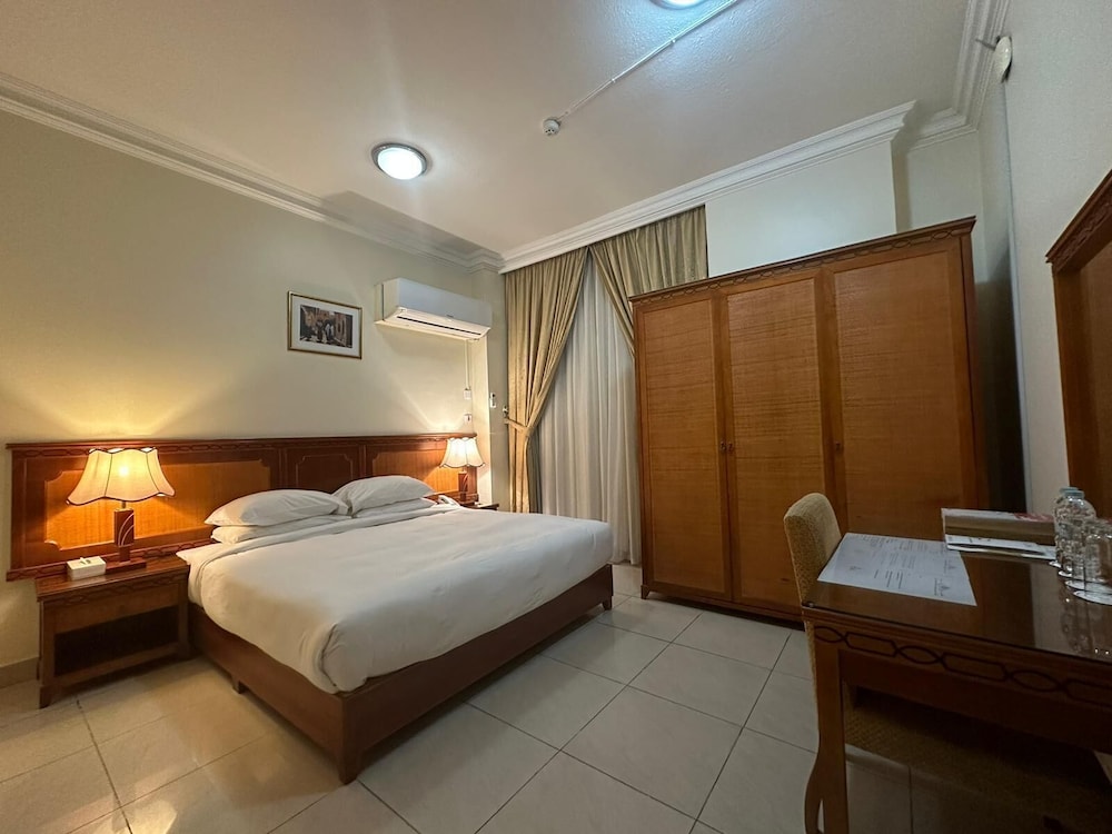 

Roma - Doha - Al Muntazah Plaza Hotel