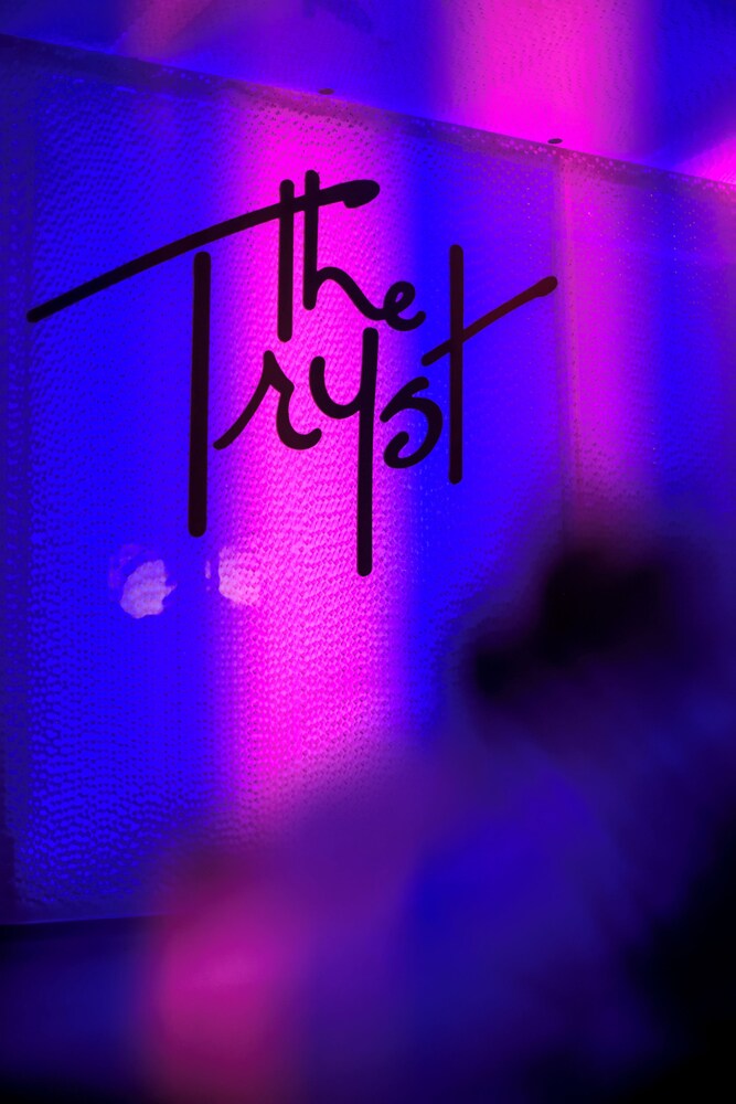 

Milano - San Juan - The Tryst Beachfront Hotel