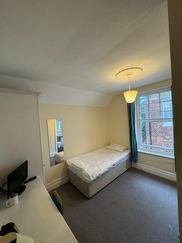 

Milano - Brighton - OYO Langford Hotel, Brighton & Hove