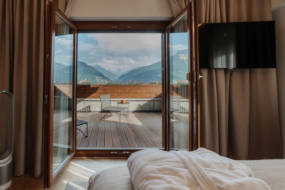 

Bologna - Crans-Montana - Boutique Hotel Panorama