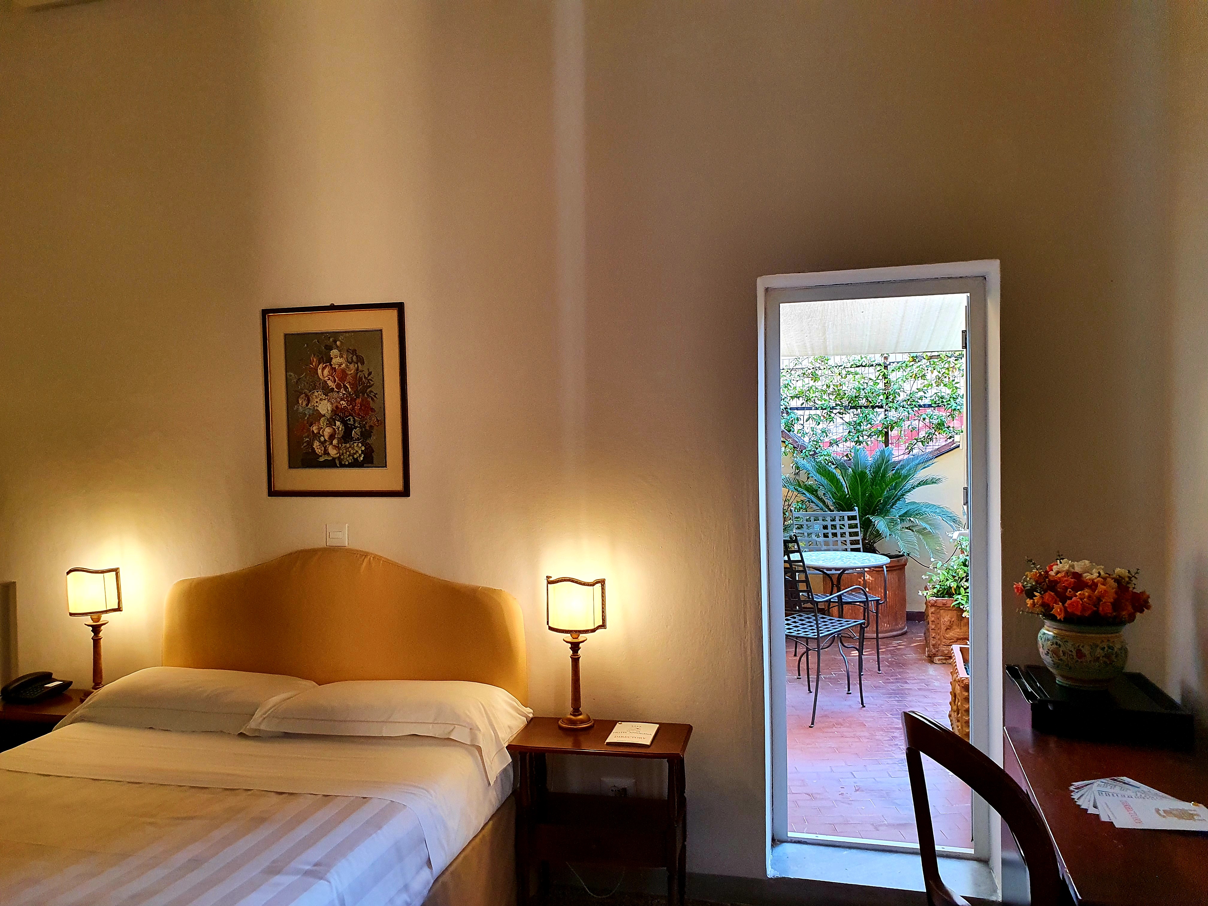 

Lamezia Terme - Firenze - Hotel Annalena