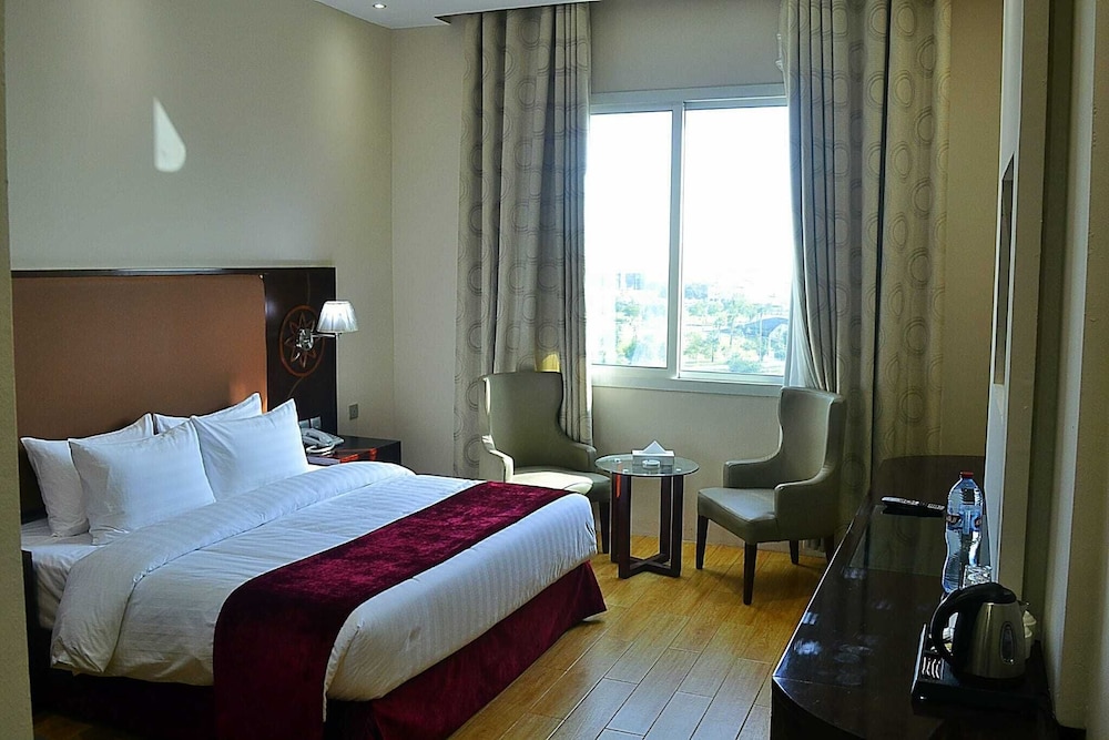 

Napoli - Doha - Palm Inn Hotel Doha