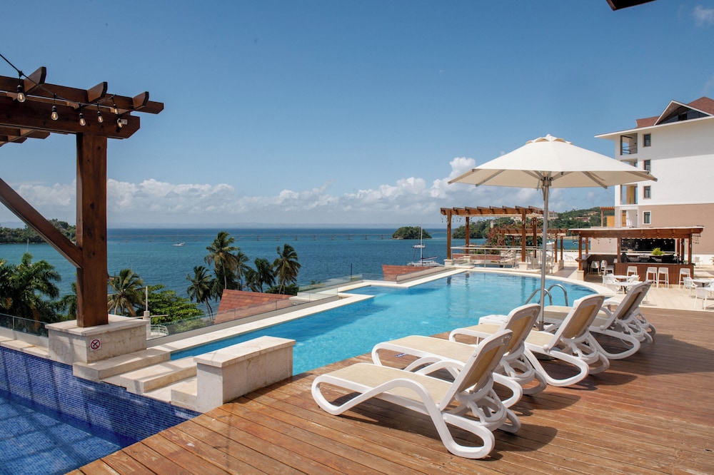 

Bari - Samana - Hacienda Samana Bay Hotel & Residence
