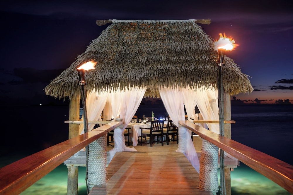 

Roma - Malolo - Malolo Island Resort