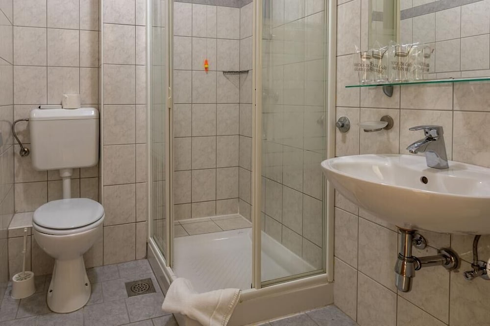 

Roma - Sukošan - Hotel Porto
